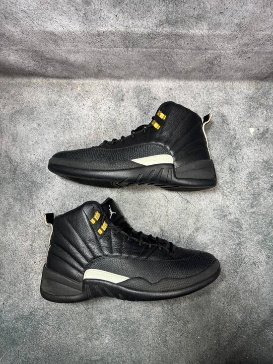 Size 9.5 | Jordan 12 Master No Box | Pre-Owned main image 6